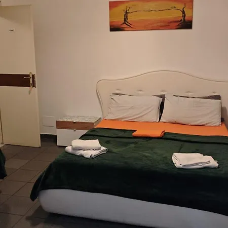 Center Elite Otel Tiran